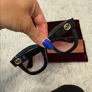 Gucci | Accessories | Gucci Hollywood Forever Acetate  display picture 1